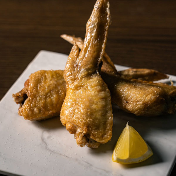 みつせ鶏手羽先の唐揚げ